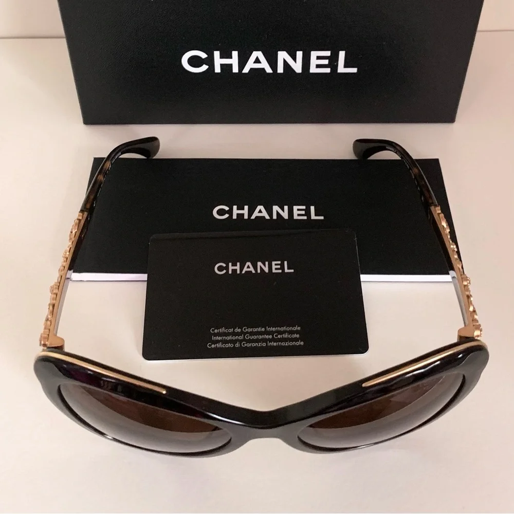 Chanel polarized special enameled gold floral sunglasses